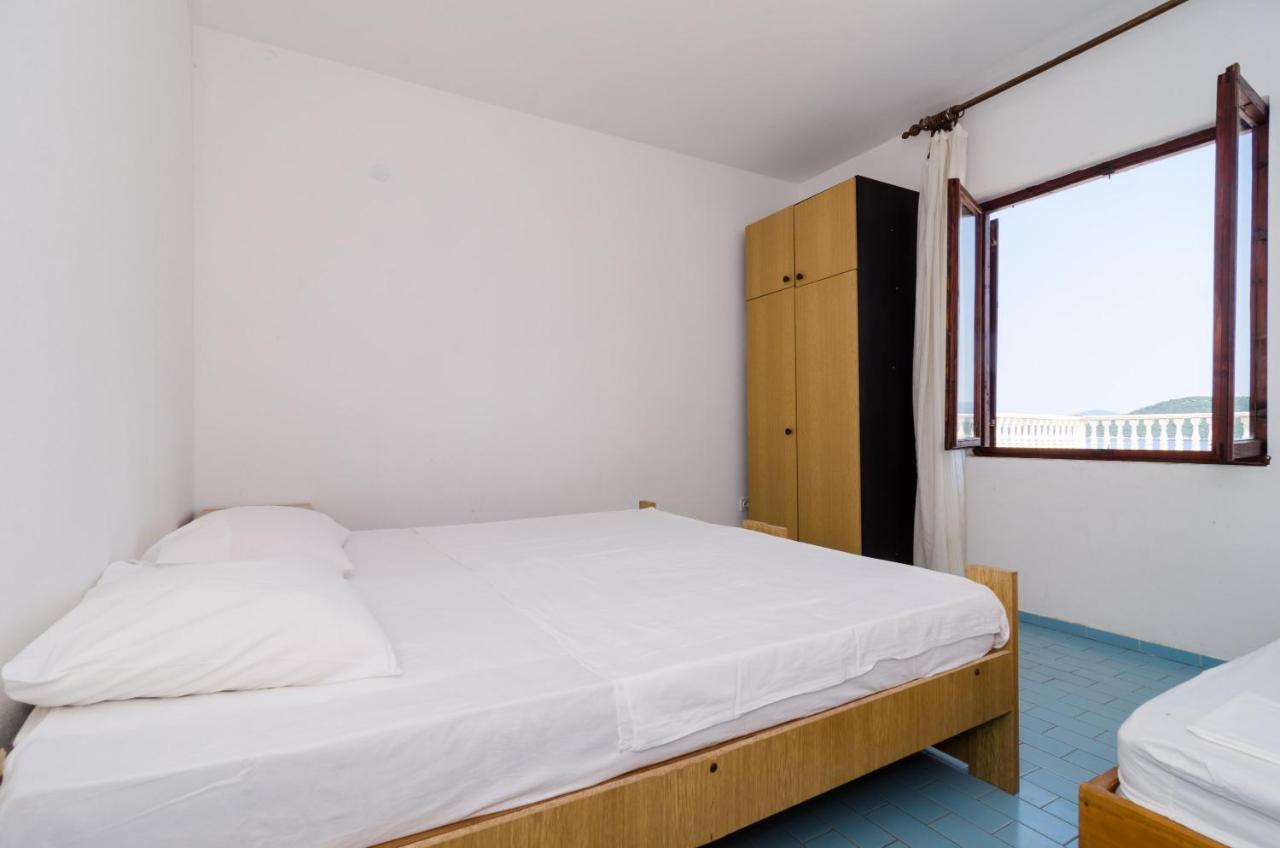 Apartments By The Sea Cove Pjestata, Peljesac - 14440 Ston Kültér fotó