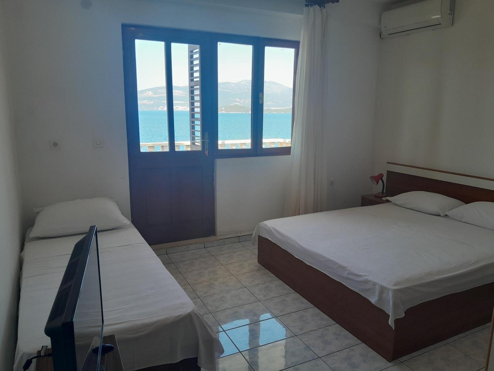 Apartments By The Sea Cove Pjestata, Peljesac - 14440 Ston Kültér fotó